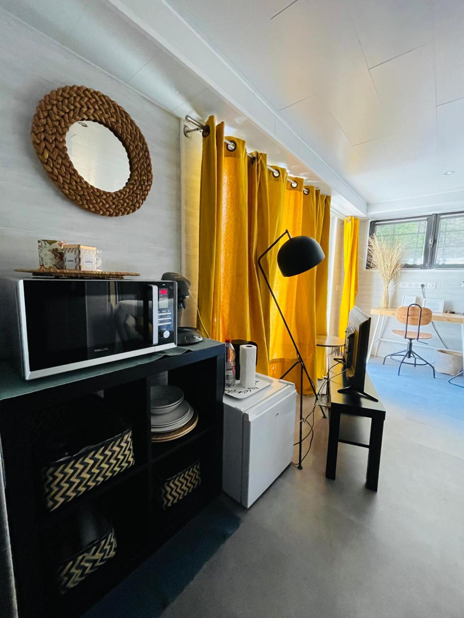 Hotel Ambition Zen Presles Extérieur photo